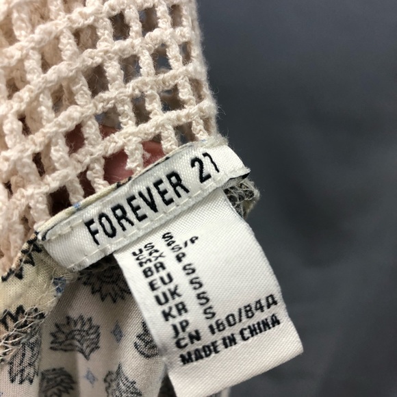 Forever 21- Crochet boho floral dress - Picture 7 of 7